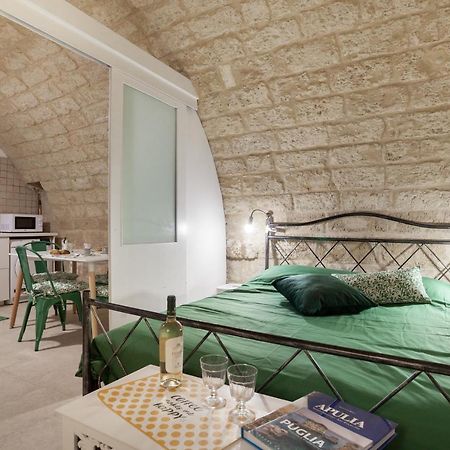 La Pergola Apt In The Heart Of Bari Exterior foto
