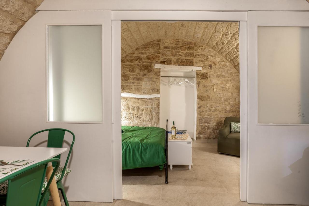 La Pergola Apt In The Heart Of Bari Exterior foto